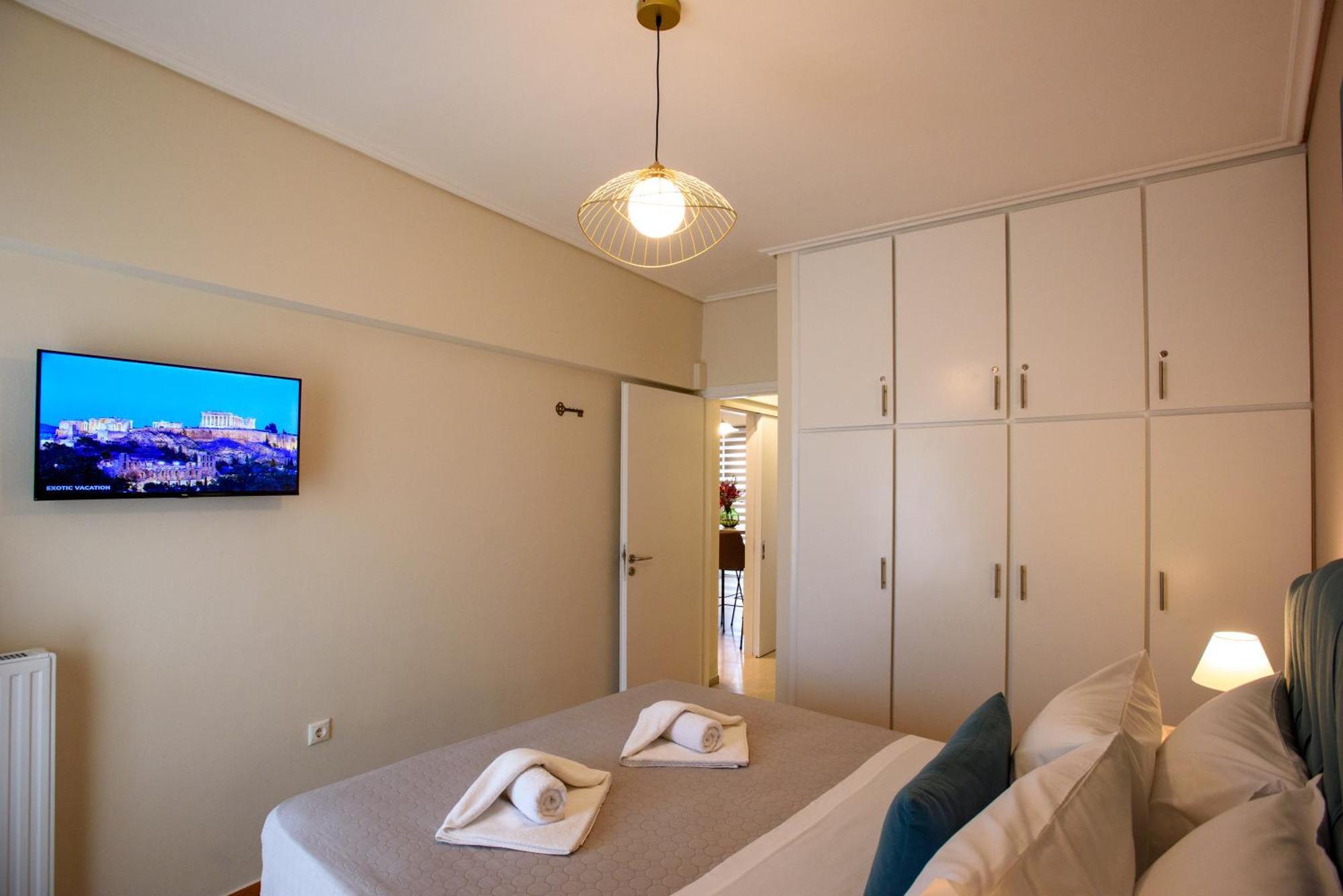 Blue Ark Harmony Residence Афины Экстерьер фото